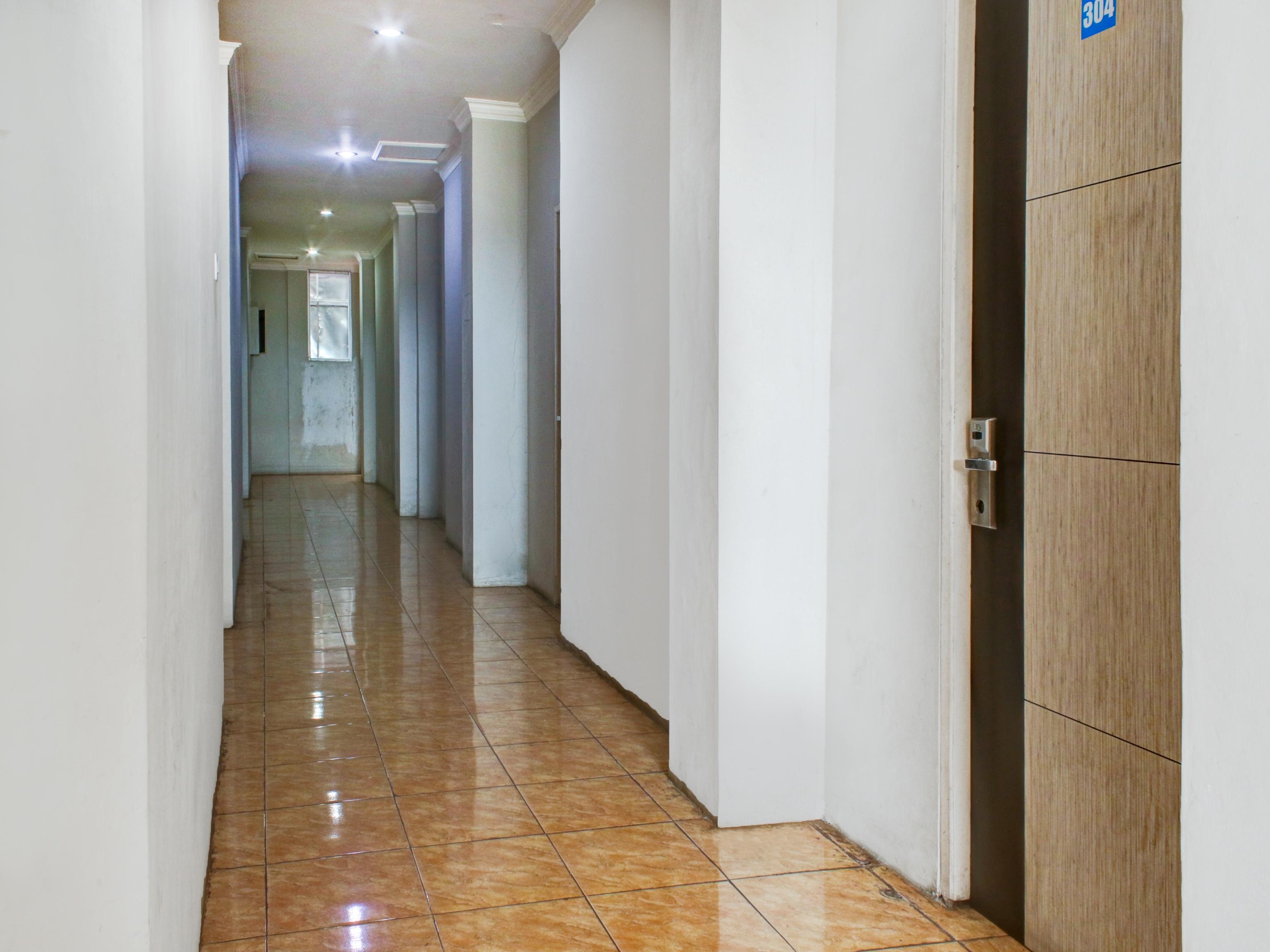 Reddoorz Syariah Near Q-Mall Banjarbaru Martapura  Kültér fotó